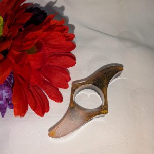 Buchseitenhalter mit Marmorierung